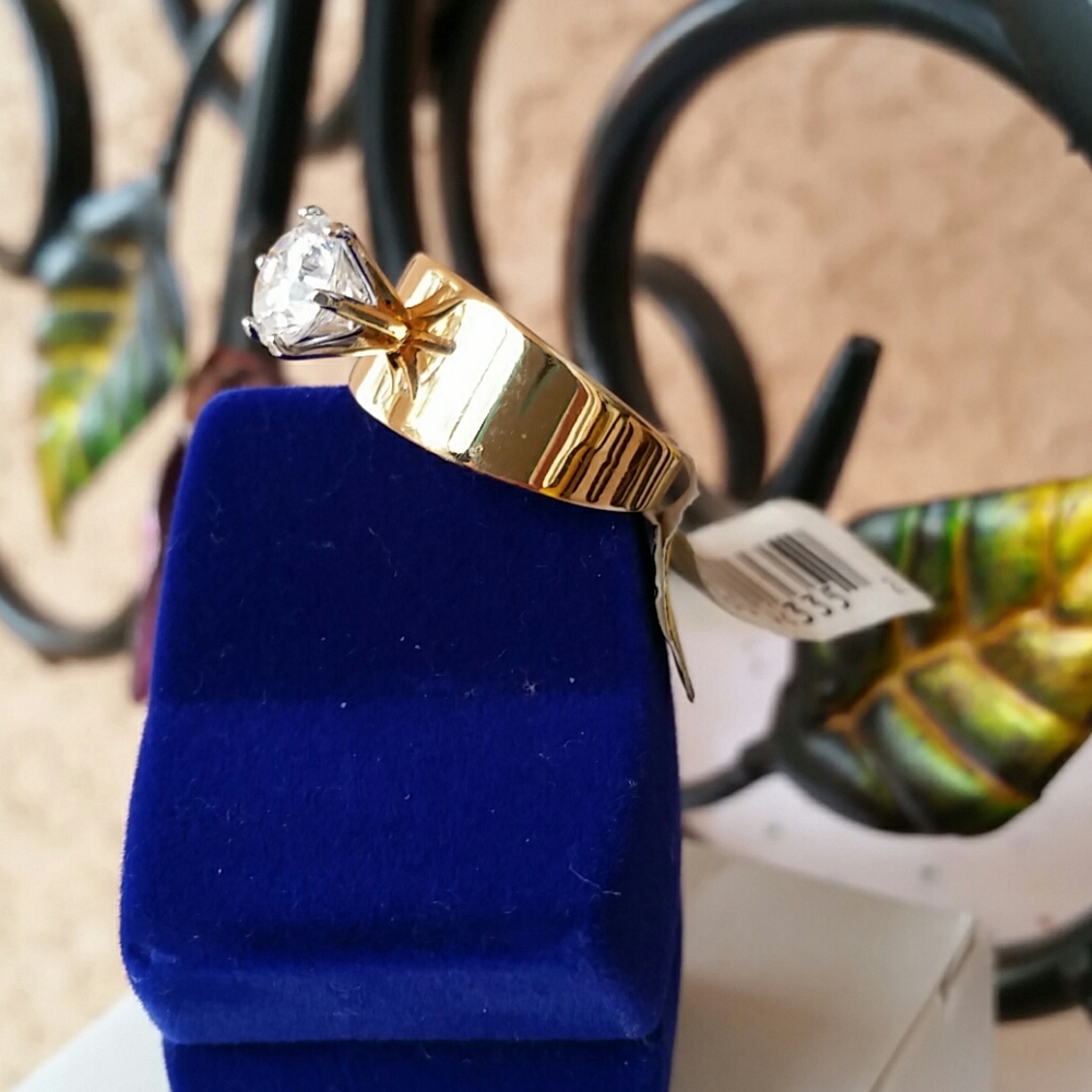 Cubic Zirconia Diamond 18k GF(gold filled) - Picture 5 of 5